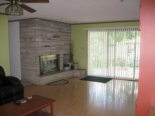 Property photo 18 - 3 Bedroom Ranch on Basement - Foster Park Area